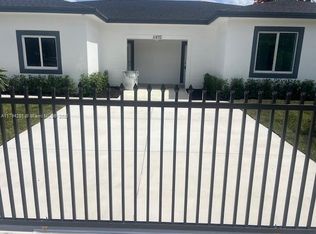 11870 SW 220th St, Miami, FL 33170