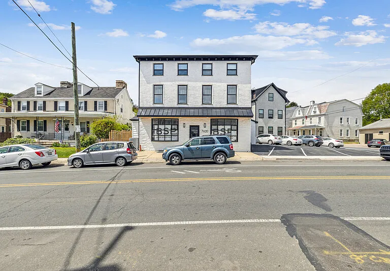 7620 Ridge Ave #2 — Photo 6