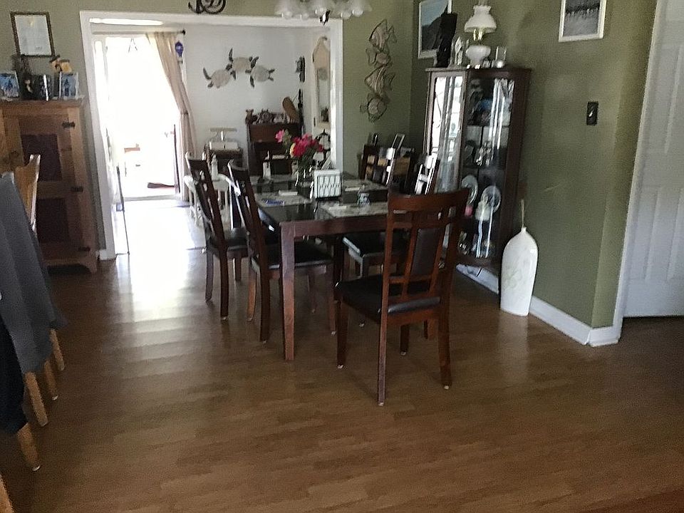 2nd image of 107 Kings Dr