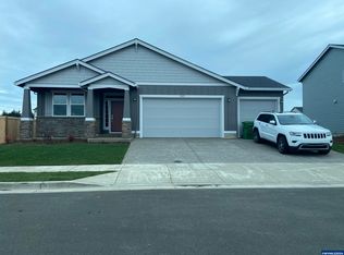 245 Walnut St, Mount Angel, OR 97362