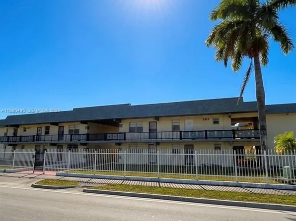 301 NW 177th St APT 201, Miami Gardens, FL 33169
