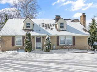 4321 Edinburg Rd, New Castle, PA 16102