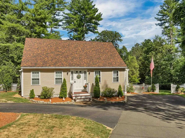 278 Windham Road, Pelham, NH 03076