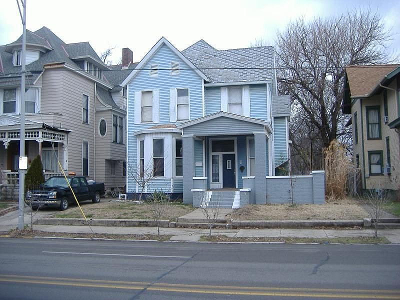 2nd image of 260 Washington Ave