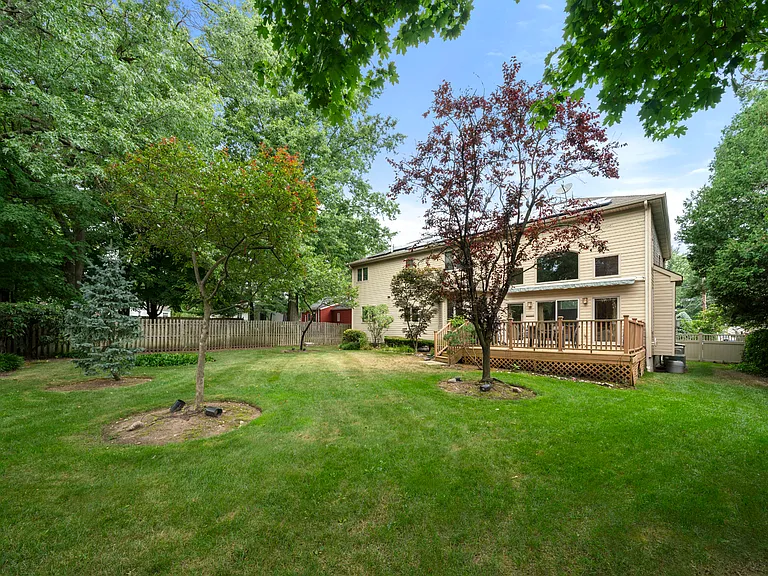 325 Cooper Pl — Photo 30