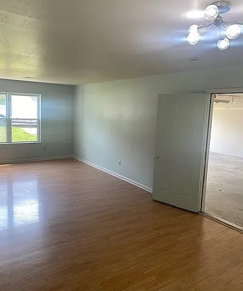 1299 Crescent Ct — Photo 27
