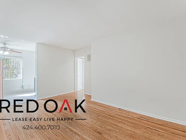 6655 Franklin Ave #11 — Photo 5