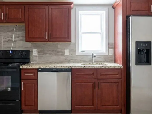 8 Harrison St #1, Port Murray, NJ 07865