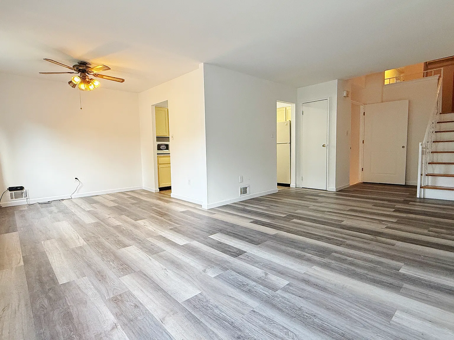 3 bed, 1545 sqft, $3,400 — Photo 3