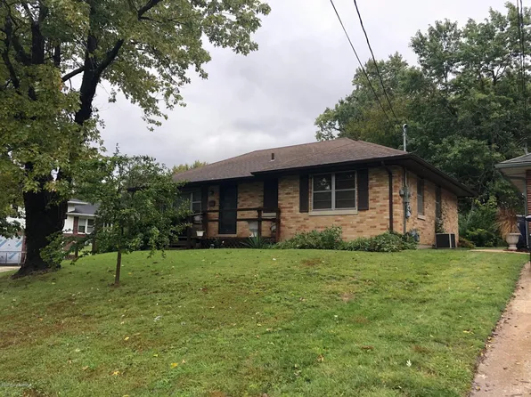 420 Castle Dr, Jefferson City, MO 65109