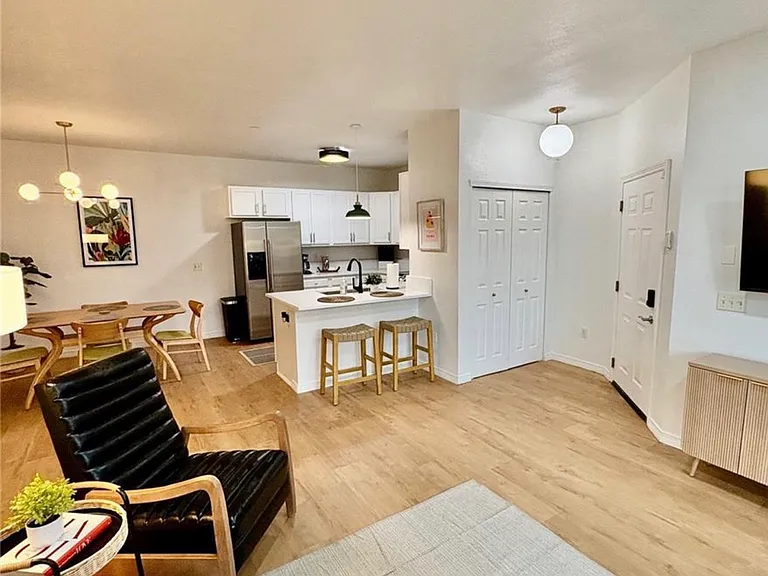 7222 S Blackhawk St #105 — Photo 1