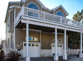 386 39th St, Avalon, NJ 08202