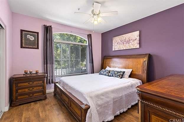 1st image of 7 Lucente Ln