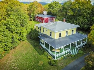 368 Shays St, Amherst, MA 01002