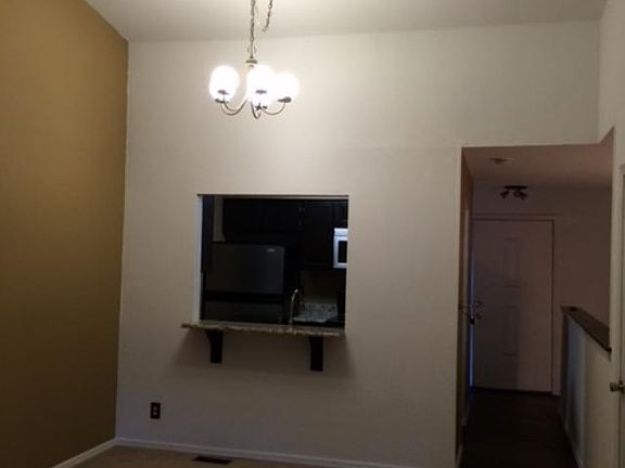 vaulted ceiling living areas