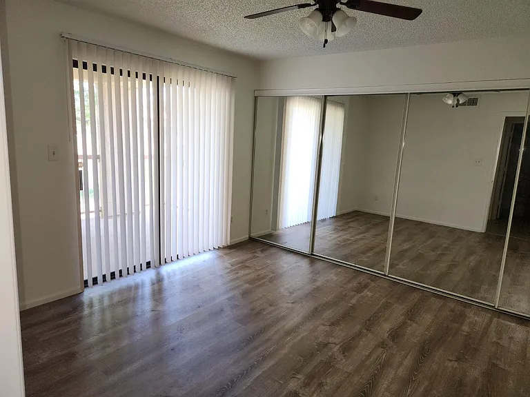 9275 E Mission Ln #218 — Photo 7