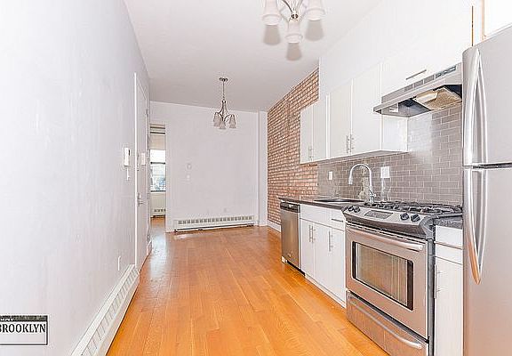 2nd image of 293 Irving Ave #3E