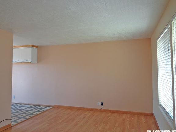 4th image of 6679 S Kentucky Dr