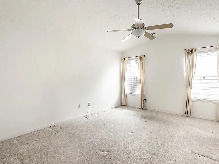 1911 Maple Park Dr — Photo 22