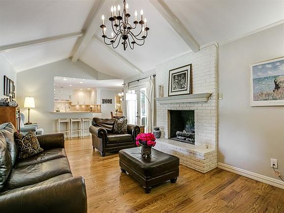 3rd image of 4247 San Gabriel Dr