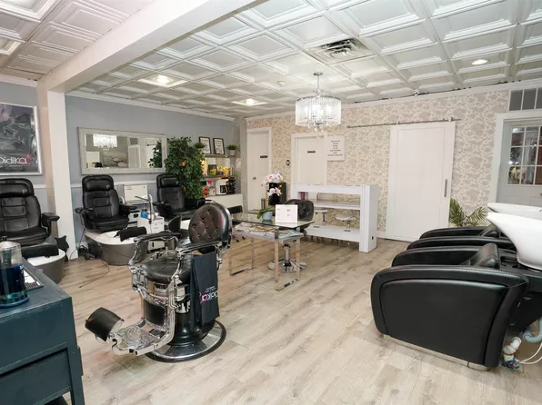 6607 Bergenline Avenue image 12 of 27