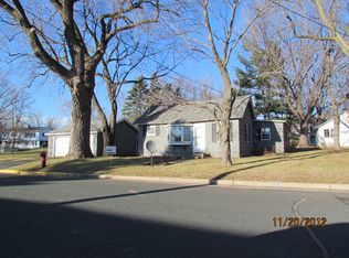 213 W Maple St, Roberts, WI 54023