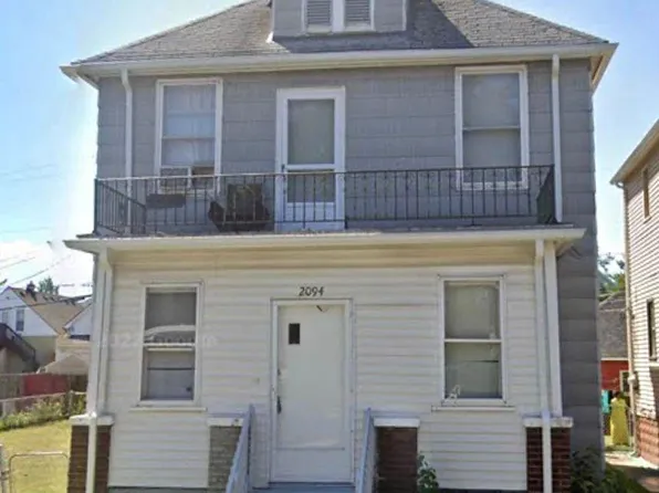 2094 Trowbridge St, Hamtramck, MI 48212