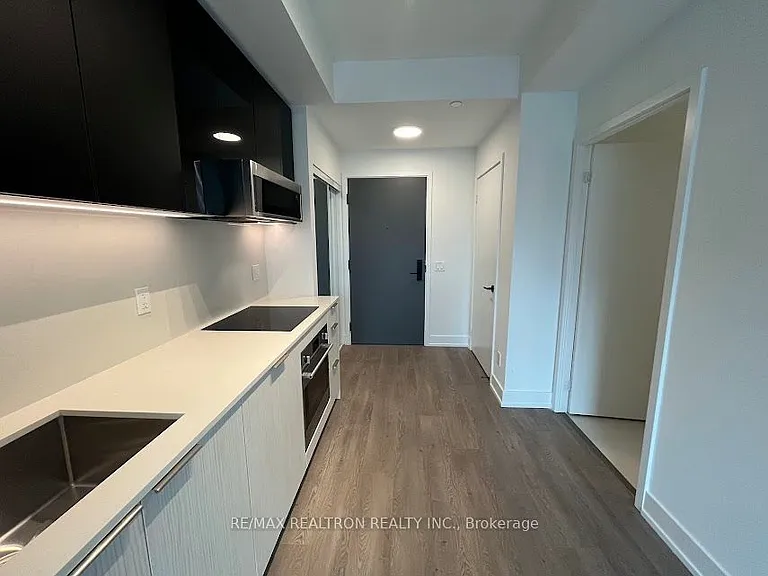 308 Jarvis St #1202 — Photo 4