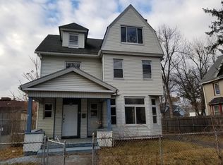 18 Hunter Pl, Springfield, MA 01109