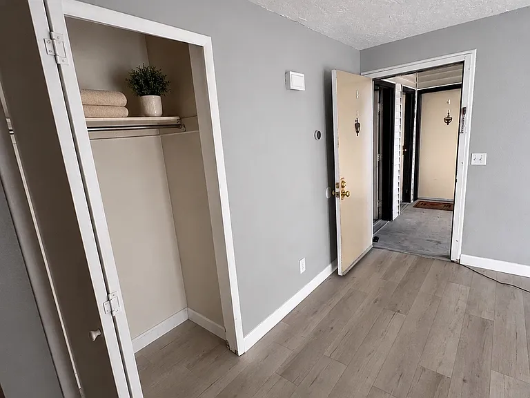 S Quailbrook Dr — Photo 18