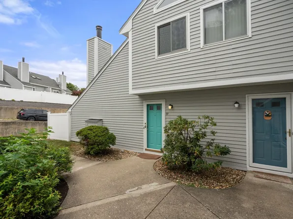 207 Lake St Unit 77, Weymouth, MA 02189