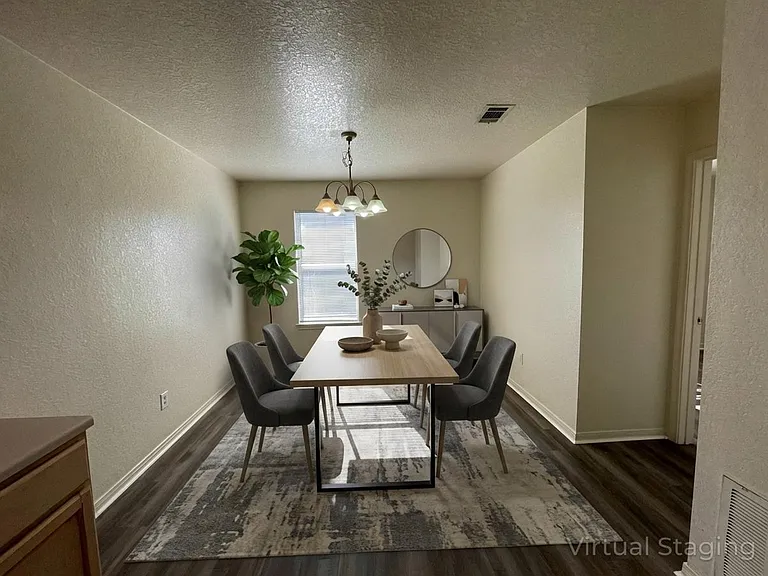 1606 Dugger Cir #D — Photo 8