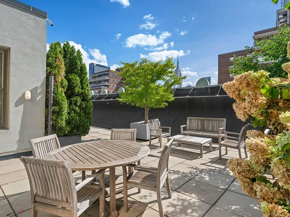 263 9th Avenue image 11 of 11