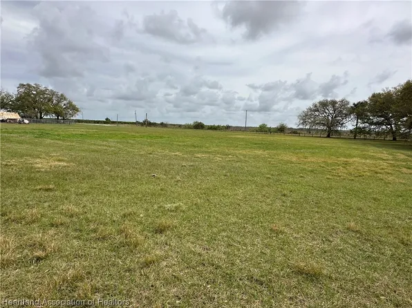 5926 S Hammock Rd, Zolfo Springs, FL 33890