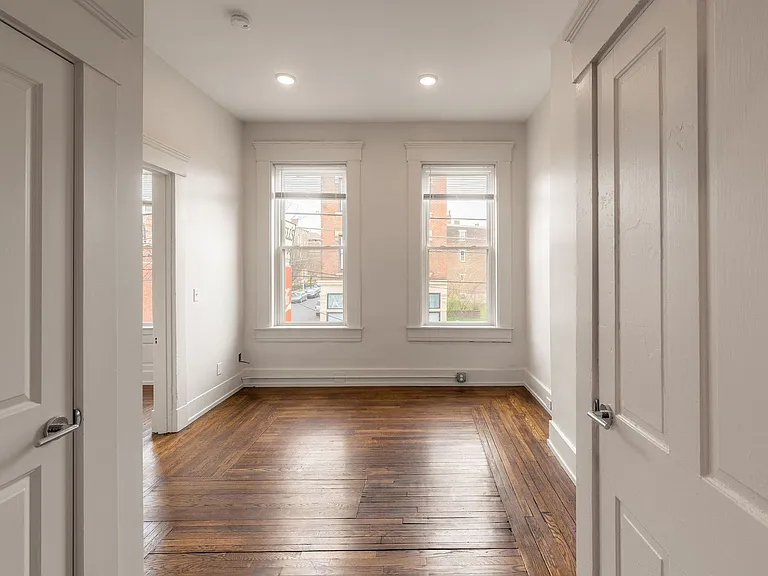 1007 Dayton St — Photo 19
