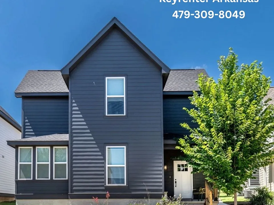 3080 W Salida Ln