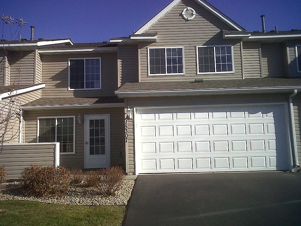 Front of House_11012015
