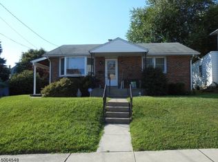 27 Colby Pl, Phillipsburg, NJ 08865