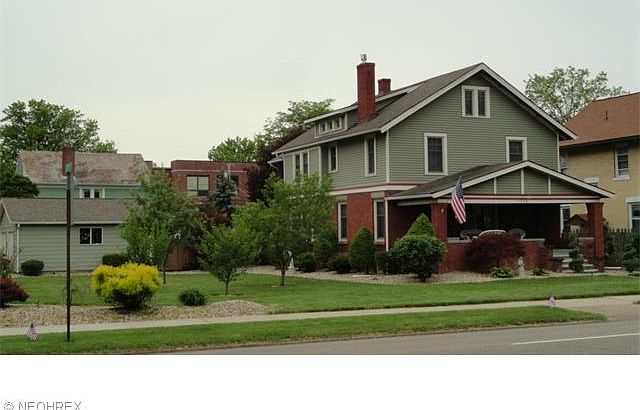1st image of 1306 N Wooster Ave