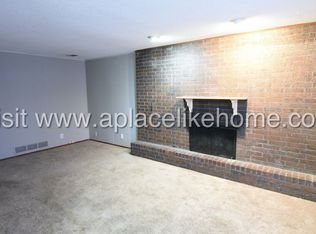 10205 E 78th St, Raytown, MO 64138