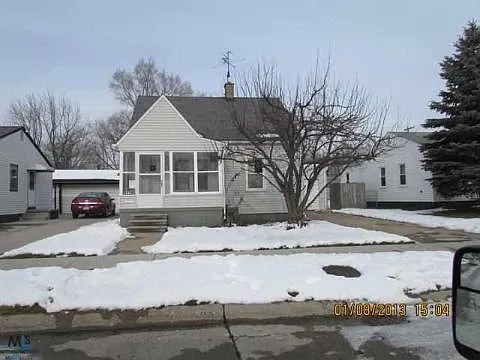 8239 Orchard Ave photo 1