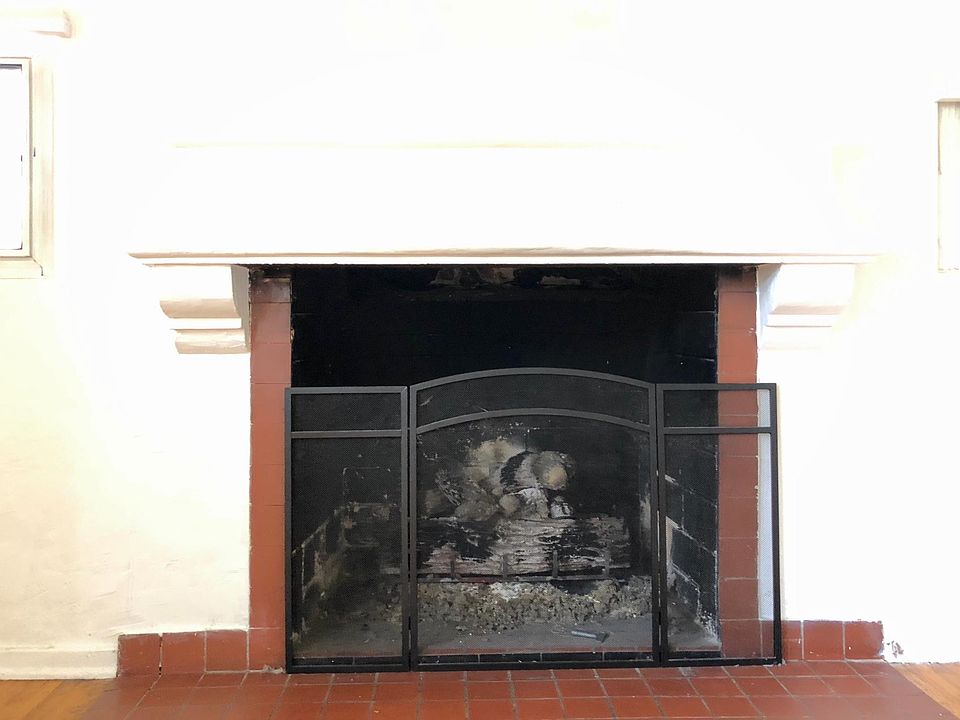 1st image of 732 N Alfred St