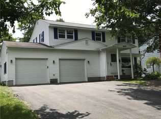 907 Granger Rd, Syracuse, NY 13219