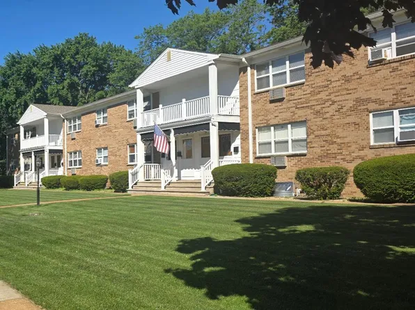 1419 Buckner St APT 38, Pt Pleasant Beach, NJ 08742