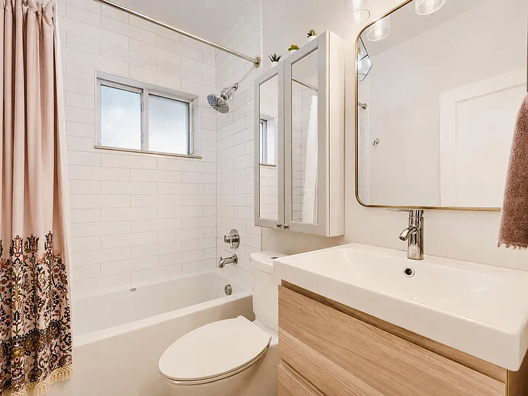 Main Floor Bathroom