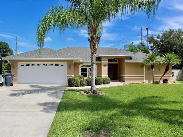 6301 Neamathla Dr, Lakeland, FL 33813