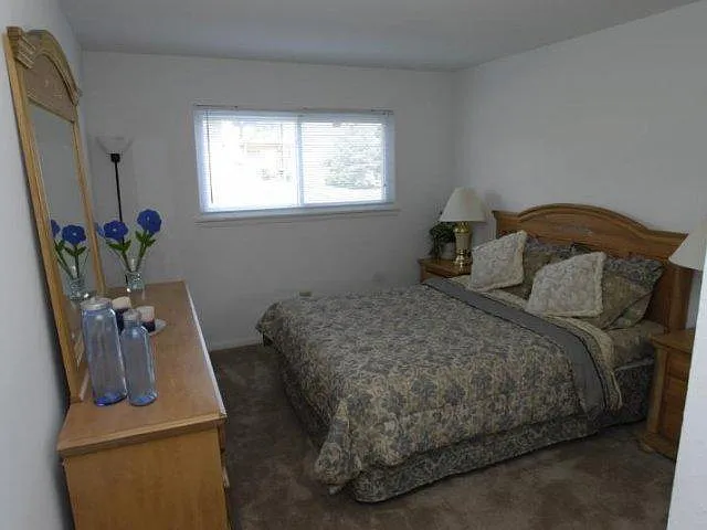 8714 S 87th Ter — Photo 15
