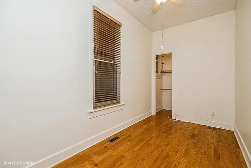 2248 N Southport Ave #1R Photo 1