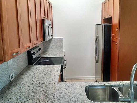 3rd image of 4730 NW 102nd Ave APT 207