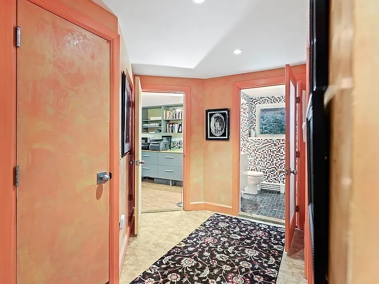 38 Cumberland Ave — Photo 19